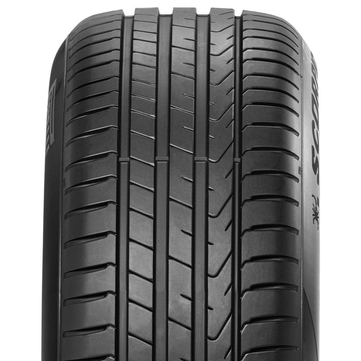 Pneu Pirelli Scorpion 225/60R18 Aro 18 104H XL - PIRELLI - 116289 - Clube da Borracha