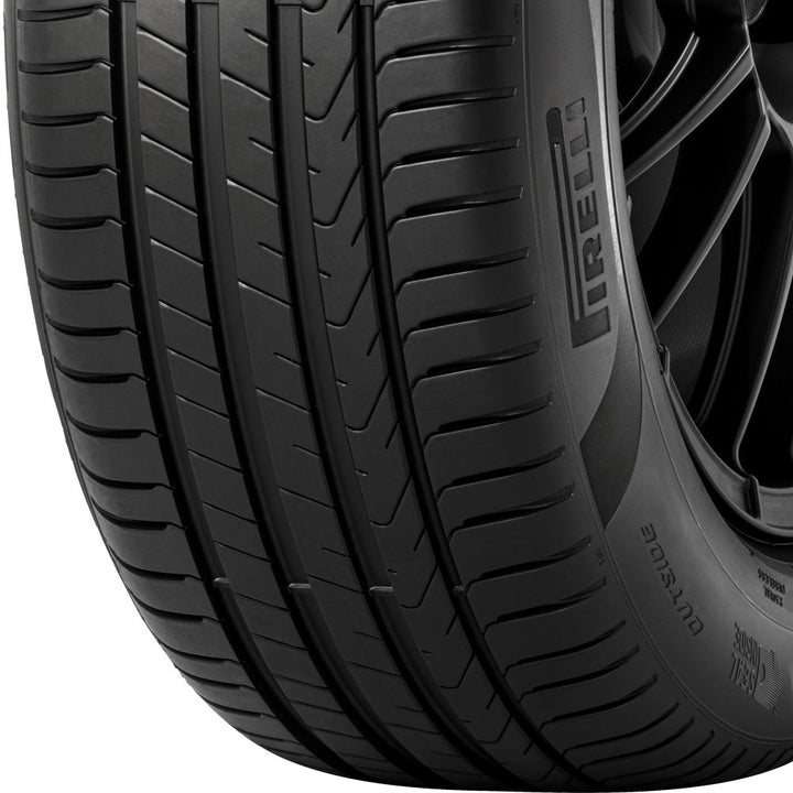 Pneu Pirelli Scorpion 225/60R18 Aro 18 104H XL - PIRELLI - 116289 - Clube da Borracha