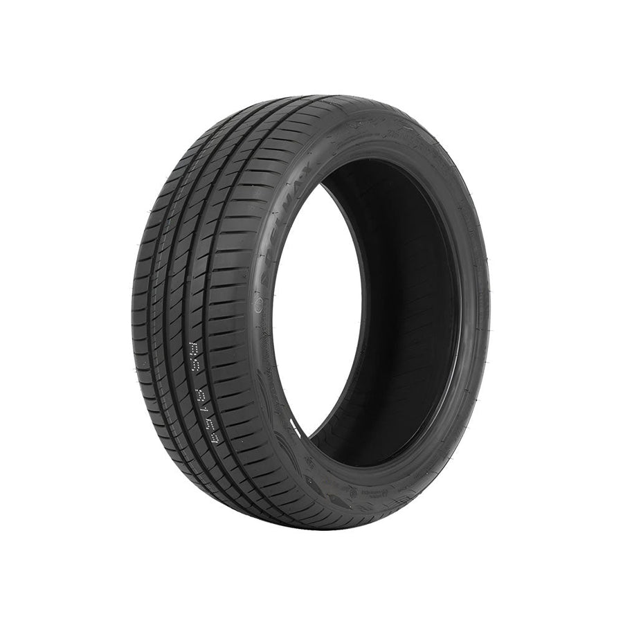 Pneu Delmax Ultimapro UP1 215/50R17 Aro 17 95W XL - DELMAX - 134813 - Clube da Borracha