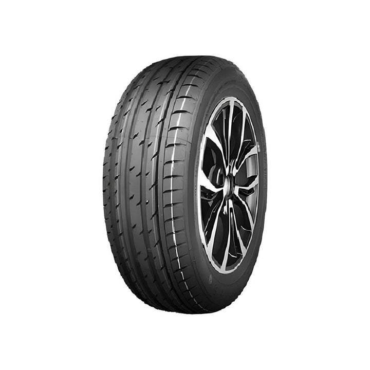 Pneu DelMax 215/55R18 Aro18 Furious S1 99V XL - DELMAX - 134910 - Clube da Borracha