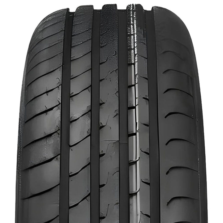 Pneu Double King DK769 215/55 R17 Aro 17 94W - DOUBLE KING - 203700 - Clube da Borracha