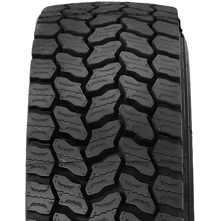 Pneu Xbri Robusto A2 215/75 R17.5 Aro 17.5 135/133J 18PR TL Borrachudo - XBRI - 205117 - Clube da Borracha