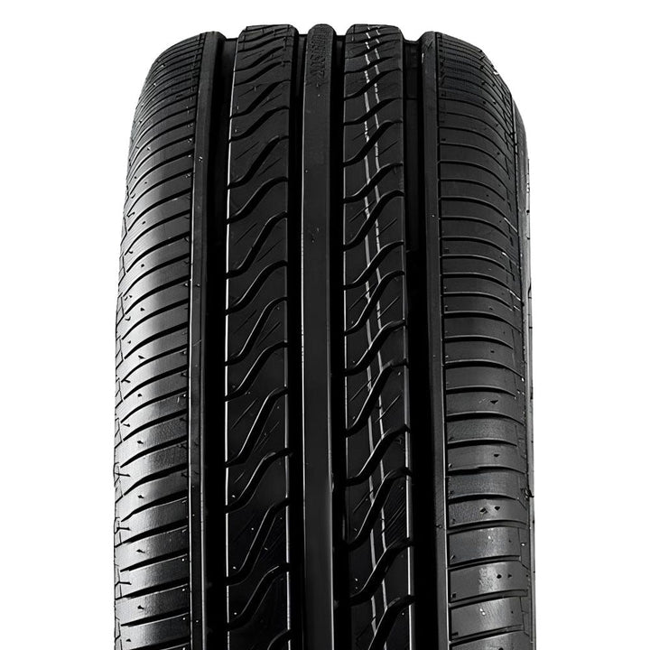 Pneu Double King DK558 165/60 R14 Aro 14 75H - DOUBLE KING - 213861 - Clube da Borracha