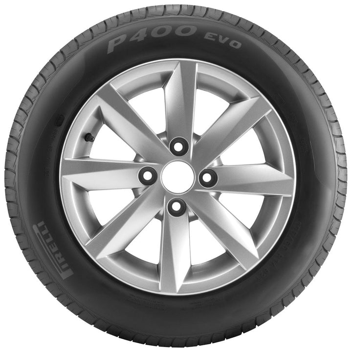 Pneu Pirelli P400 EVO 195/55 R15 Aro 15 85H EV - PIRELLI - 214736 - Clube da Borracha